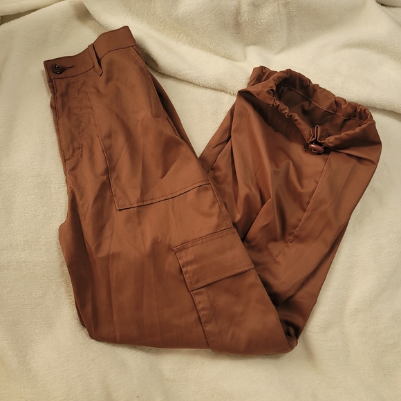 Celebrity Pink Pants - Celebrity Pink XS Brown Cargo Pants Silky Satin Pockets‎ Dressy Slacks Office